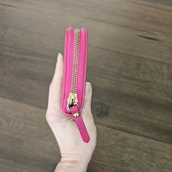 Fendi Multicolor Zucchino Print Coated Canvas Long Zip Wallet + Dustbag - Picture 5 of 16